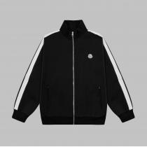 コートブランド フェイク2026年春の新作コレクション涼しげな印象のMONCLER