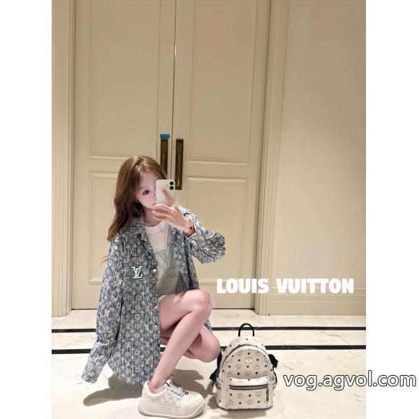 偽 ブランド 販売LOUIS VUITTONコート素敵なスタイルで夏の定番人気商品再入荷