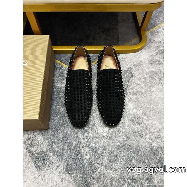 スニーカー今年大人気2026SS大人OKコピー 商品 販売Christian Louboutin