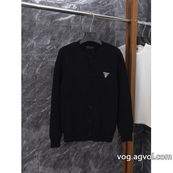 PRADA2026年秋冬シーズンに登場NEW!国内完売コピー 商品 販売コート