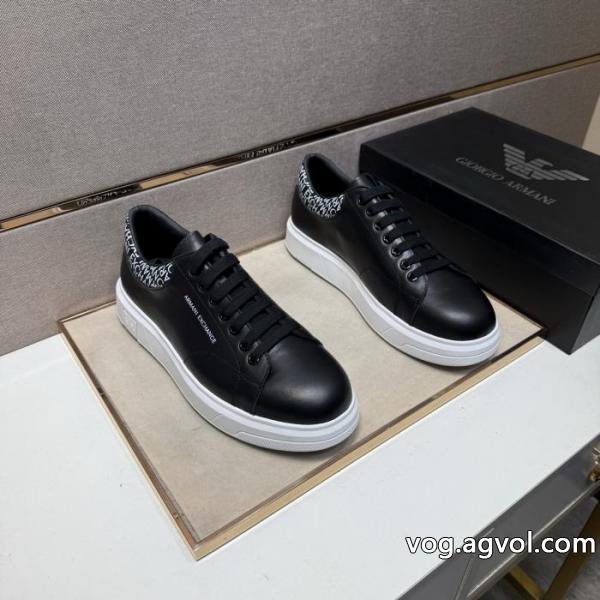 ブランド 品 コピーARMANIスニーカー最新作即発今季はファション感漂う