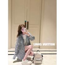 偽 ブランド 販売LOUIS VUITTONコート素敵なスタイルで夏の定番人気商品再入荷