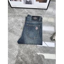 先行販売適度な光沢感がありMONCLERジーンズ偽物 ブランド