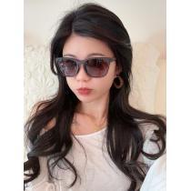 新作限定めっちゃ綺麗色カワイイ雰囲気ARMANIサングラスコピー 商品 通販