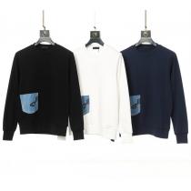 今季大人気のデザイン完売間近パーカーPRADAコピー ブランド