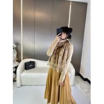 Coachの三色ストール爆型マフラー