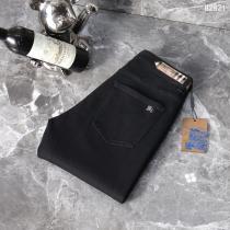 BURBERRYジーンズ秋冬季節限定ヘルシー 抜け感重視ブランド コピー 販売 