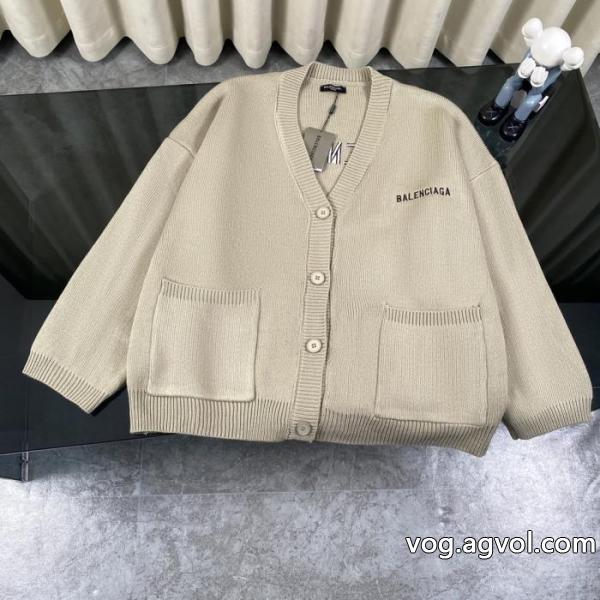 BALENCIAGA前後刺繍ロゴカーディガンジャケット