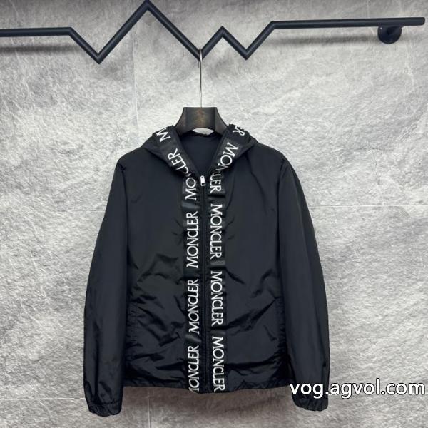 MONCLER2026新作刺繍リボンリバーシブルペアコート