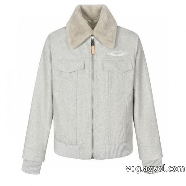 LOUIS VUITTONウールの襟継ぎ羊毛綿入れの服コート