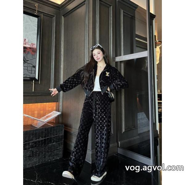 セットブランド 偽物 激安 通販LOUIS VUITTON2026新作セール 着心地抜群 新作入荷セール