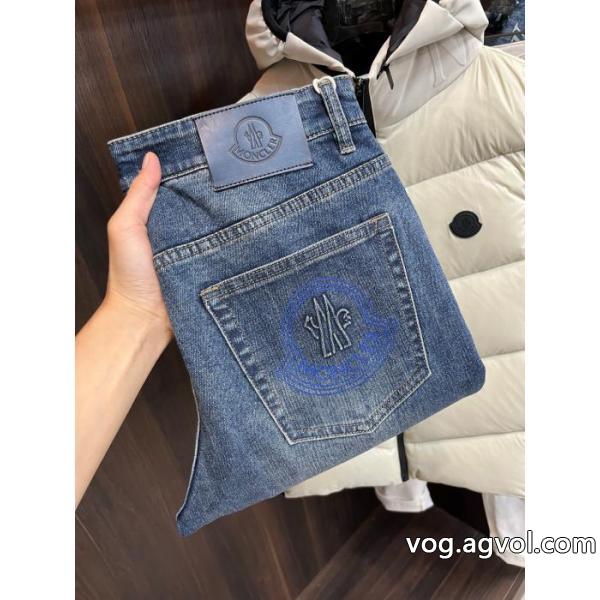 ジーンズブランド コピー 販売冬のコーデにぴったり 人気セール250%新品 最高級MONCLER