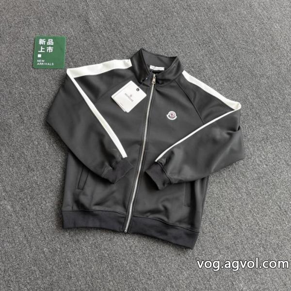 セット落ち着いた感覚 新着入荷 秋冬トレンドコピー ブランド 販売MONCLER