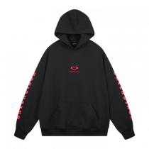balenciagaハートロゴプリントのパーカー