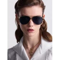 メガネ大人気の冬季限定発売中こなれ感いい着き心地コピー 商品 販売DIOR
