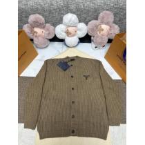 prada 25秋冬モデル三角アルファベット刺繍カーディガン