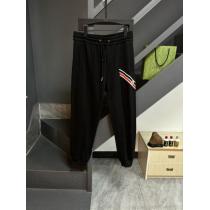Moncler秋冬新作定番ストライプカップルモーグルスラックス