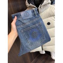 ジーンズブランド コピー 販売冬のコーデにぴったり 人気セール250%新品 最高級MONCLER
