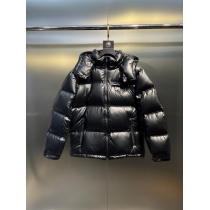 PRADA偽 ブランド注目なアイテム お洒落さんの愛用率が高い 激安上品ダウンジャケット
