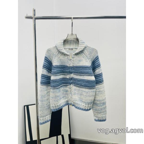 コート冬にぴったり限定アイテム 送料込 SALE！ 2026 "最新作"店頭入荷MIUMIUブランド レプリカ