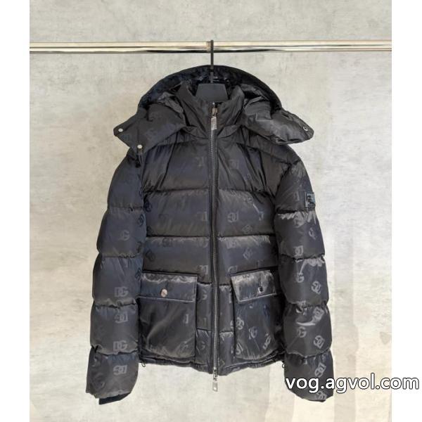新作入荷定番 2026新年度人気入荷 映え度MAXダウンジャケットDolce&Gabbanaブランド スーパー コピー 優良