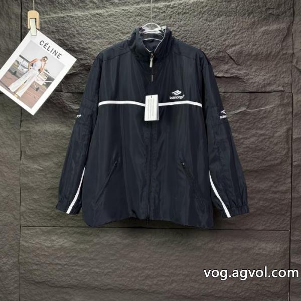 ブランド コピー ショップbalenciaga落ち着いた感覚 人気商品登場 存在感大ジャケット