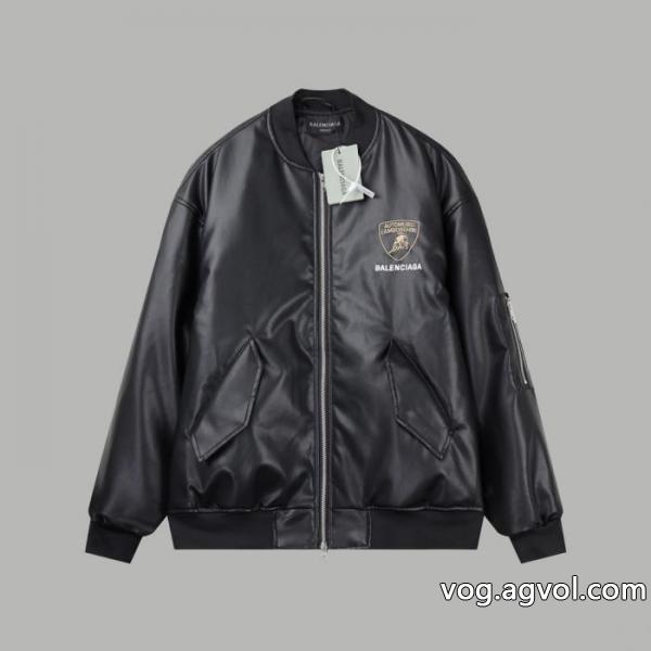 ジャケット秋冬のトレンドアイテム 今からの季節にピッタリ！  最新ルックコピー 通販balenciaga