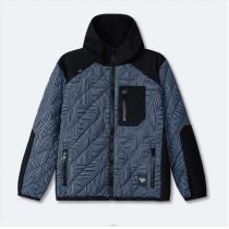 コピー 品 ブランド透け感良さ 優れた品質 2026到着済ダウンジャケットFENDI