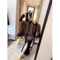 ブランド コピー 販売 大人気商品再入荷! 人気上昇中 注目美品FENDIマフラー