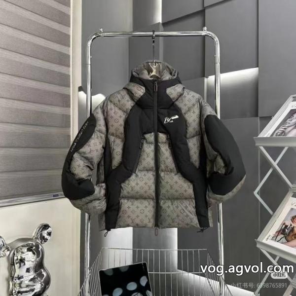 ダウンジャケットブランド コピー 品都会的 待望の再販売 2026大人気 LOUIS VUITTON
