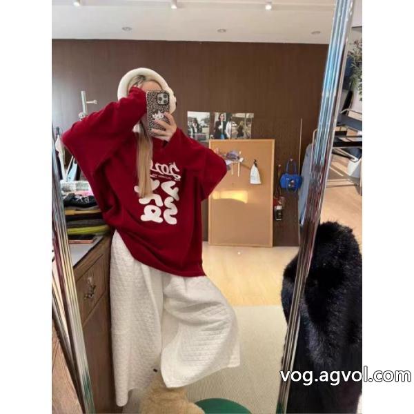 ブランド 通販店ロエベ長袖Tシャツ格好いい 速達EMS便 話題沸騰