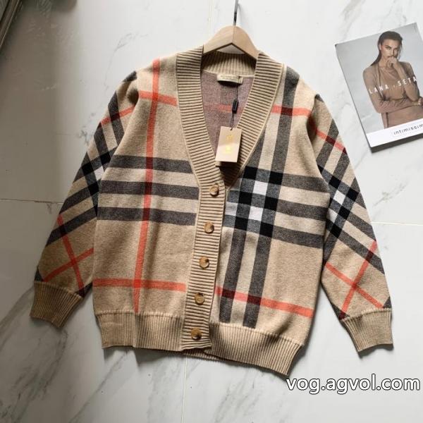 今冬間に合う人気新作入荷 セール新着?新作 即納希少BURBERRYブランド コピー s 級半袖Tシャツ