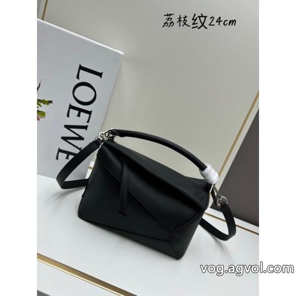 包包最安価格新品 セールで入手! 人気の秋冬新作再登場LOEWEブランド 品 激安 通販.