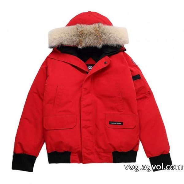 Canada Goose&nbsp;&nbsp;&nbsp;&nbsp;ダウンジャケットロゴが素敵 絶対に買える! 秋季超人気アイテム激安 ブランド.
