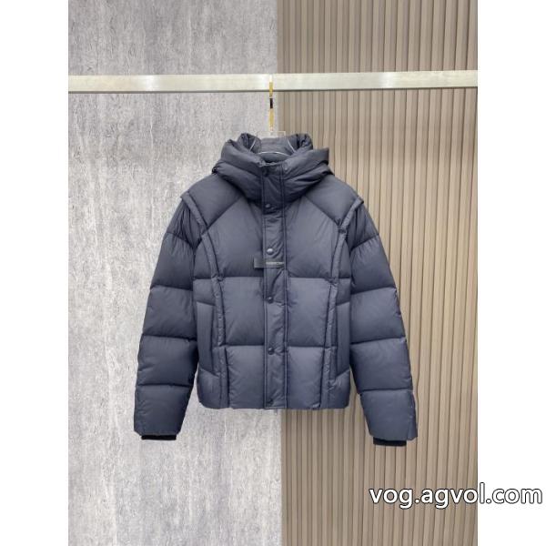 ダウンジャケット偽物 通販秋冬モデル 安価 最新話題沸騰中balenciaga