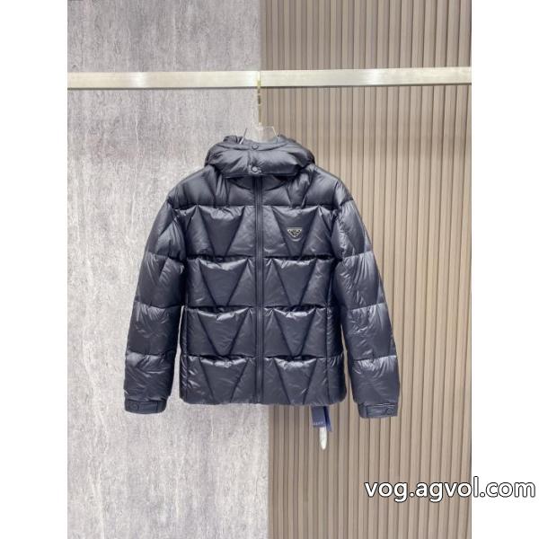 新作追加！ 清潔感の高い新品 安心の激安通販ダウンジャケットプラダブランド コピー 激安