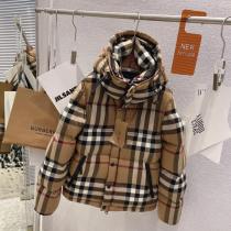 ブランド コピー バックBURBERRYダウンジャケット最近人気一番！ 暖かな着心地 海外限定!