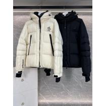 MONCLER人気激売れ新作 単品販売 超人気美品ダウンジャケットスーパー コピー 安心