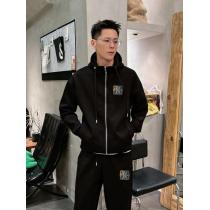 セット防寒性に優れた カラー豊富 スタイリッシュな印象LOEWE偽物 通販
