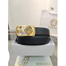 偽 ブランド 購入ベルトギフトに最高 大人気お得安い デザイン性に優れたVERSACE.