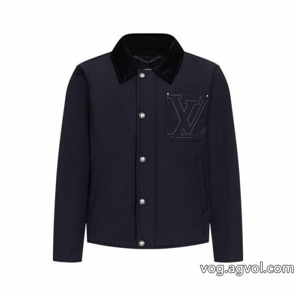 LOUIS VUITTONコートブランド スーパー コピー海外先行発売！ 2026年人気商品 大人の品漂う