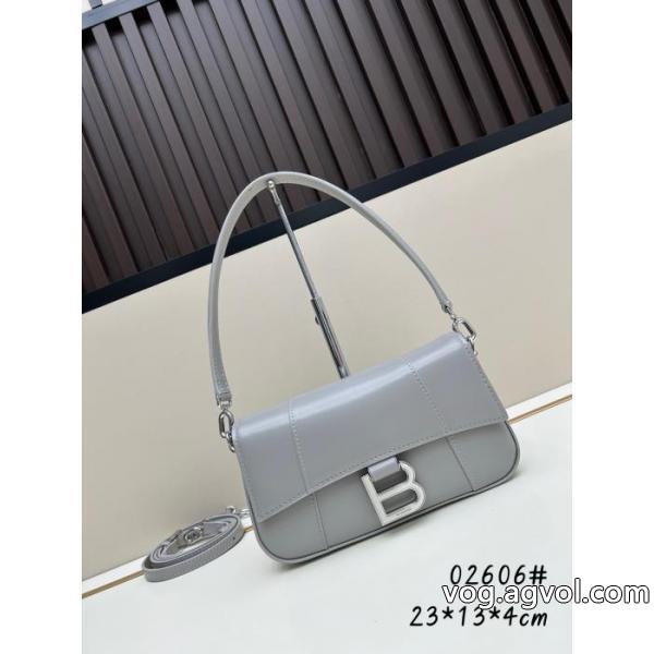 &nbsp;&nbsp;&nbsp;&nbsp;バッグロゴが素敵 柔らかな着心地 2026新品セールコピー ブランド 販売balenciaga.