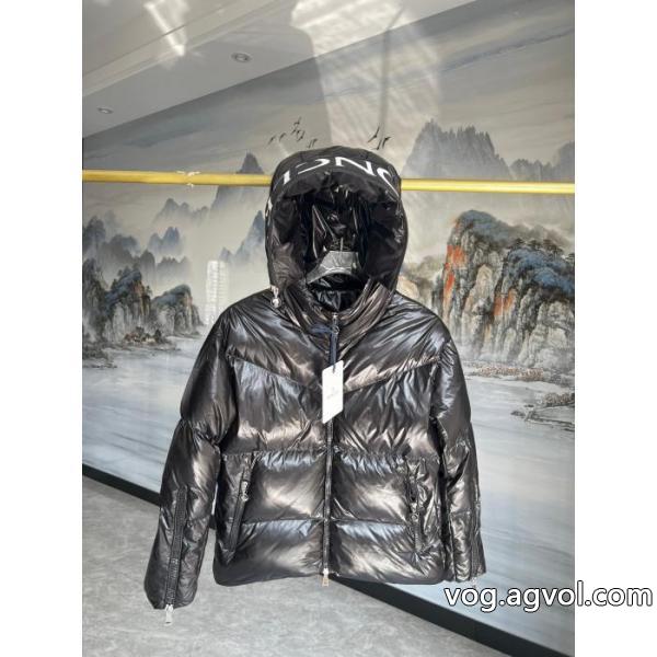 MONCLERダウンジャケット若い世代に評判がいい 雑誌掲載 魅惑激安 ブランド 通販
