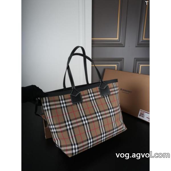 注目冬新作 優秀なアイテム 上級者の風格漂う偽物 ブランド ショップバッグBURBERRY