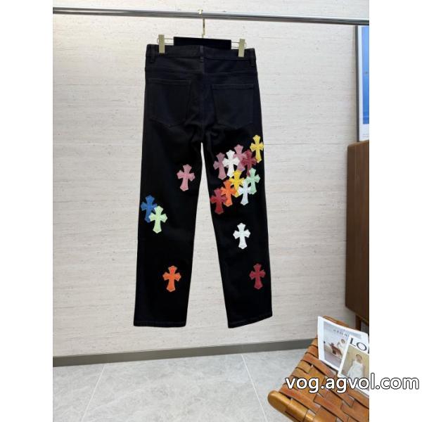 ジーンズ大人っぽく見せ新作 話題が沸騰中 機能的なアイテムブランド 偽物 通販CHROME HEARTS