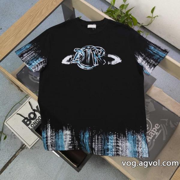 人気チャーム 新作入荷 使い勝手も良好半袖Tシャツスーパー コピー ブランド 通販DIOR