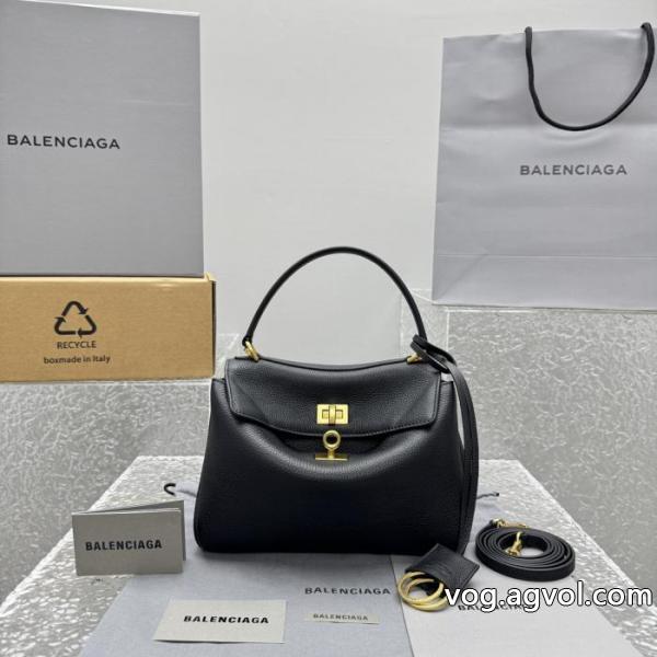 機能性抜群 こだわり 素敵 &nbsp;&nbsp;&nbsp;&nbsp;バッグbalenciaga通販 ブランド.