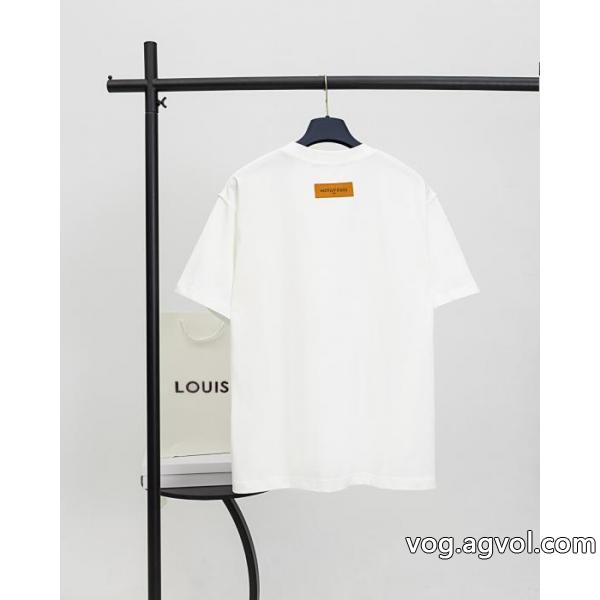 ブランド レプリカ全国無料格安 お洒落上級者 高級素材を採用LOUIS VUITTON&nbsp;&nbsp;&nbsp;&nbsp;半袖Tシャツ..