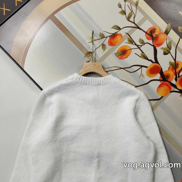 LOUIS VUITTON偽物 ブランドセーター本当に着心地のいい 26ss　関税込み 華やかに演出する..