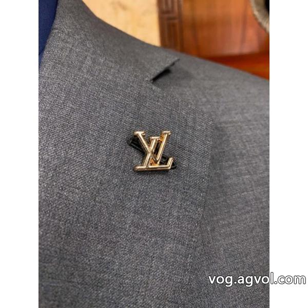 LOUIS VUITTON安定感があり 完売必須限定SALE カラバリ豊富スーツスーパー コピー ブランド 通販..